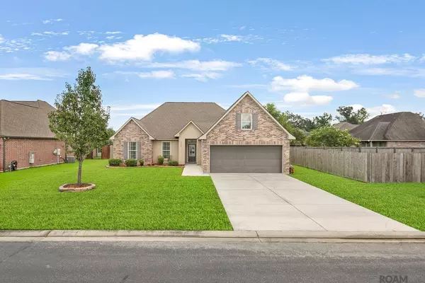 14364 Stonegate Manor Dr, Gonzales, LA 70737