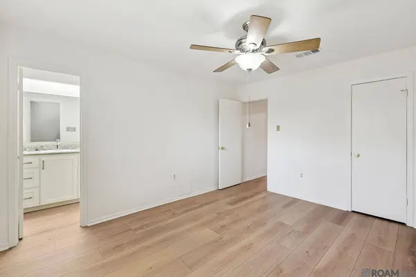 13776 Broad Ct, Baton Rouge, LA 70810