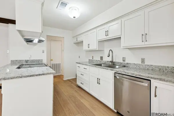 13776 Broad Ct, Baton Rouge, LA 70810