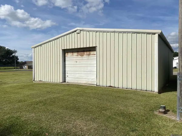 2756 Highway 20, Vacherie, LA 70090