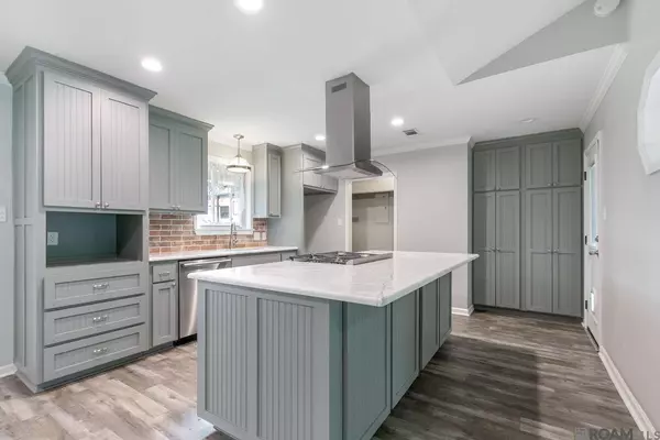 42218 Shadow Creek Ave, Gonzales, LA 70737