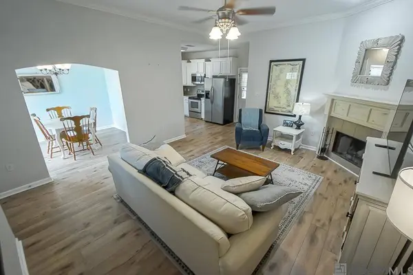 40467 Cross Creek Ave, Gonzales, LA 70737