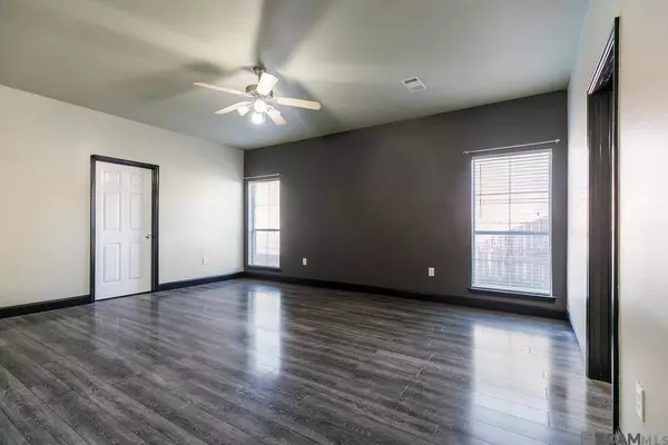 16369 W Great Oak Ct, Prairieville, LA 70769