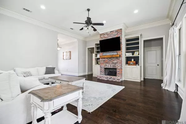 16357 Parker Place Dr, Prairieville, LA 70769