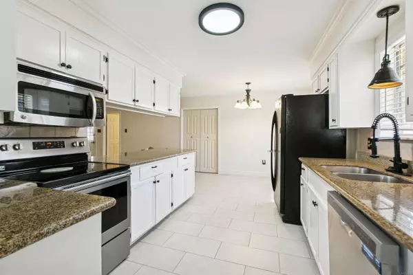 456 Rue De Laplace, Baton Rouge, LA 70810