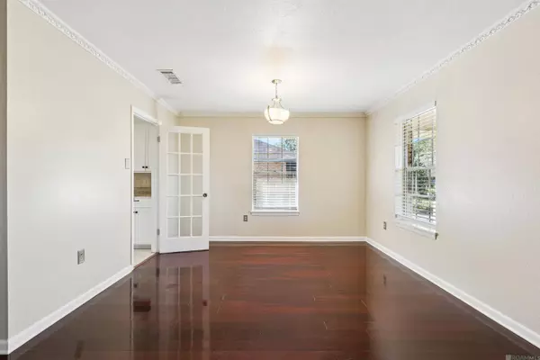 456 Rue De Laplace, Baton Rouge, LA 70810