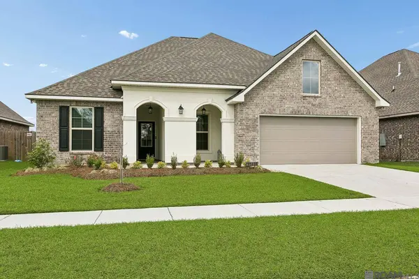 38408 Parliament Dr, Prairieville, LA 70769