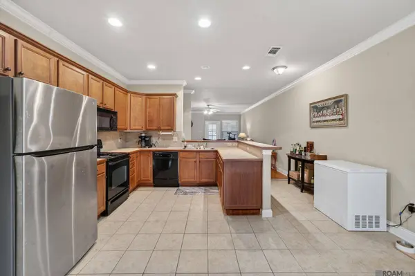 4848 Windsor Village Dr ##45, Baton Rouge, LA 70817