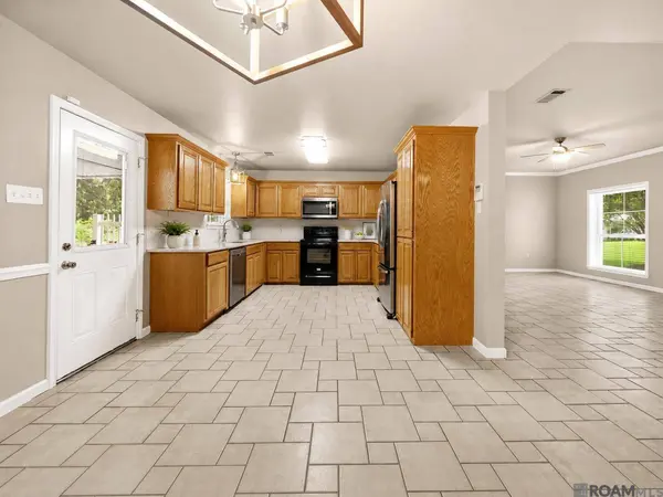 9959 Elliot Rd, Baton Rouge, LA 70817