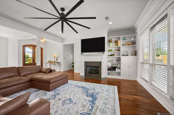 15233 Summer Park Ln, Baton Rouge, LA 70817