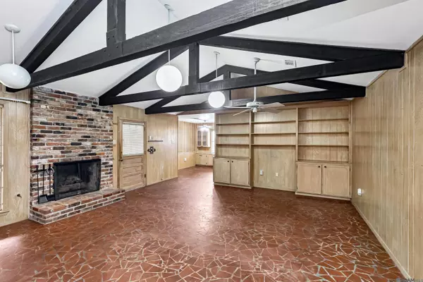 11146 Goodwood Blvd, Baton Rouge, LA 70815