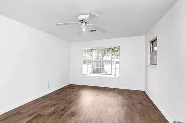 11146 Goodwood Blvd, Baton Rouge, LA 70815