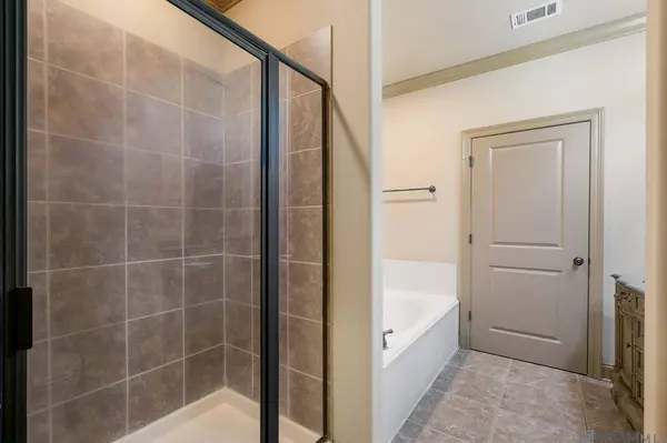 11110 W Boardwalk Dr ##54, Baton Rouge, LA 70816