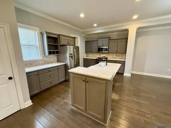 10408 Springtree Ave, Baton Rouge, LA 70810