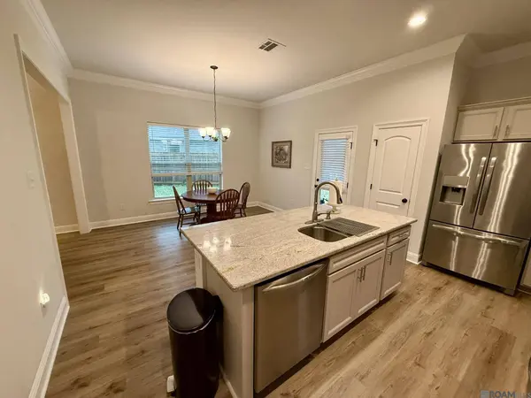 7306 Kenilworth Crossing Ave, Baton Rouge, LA 70820