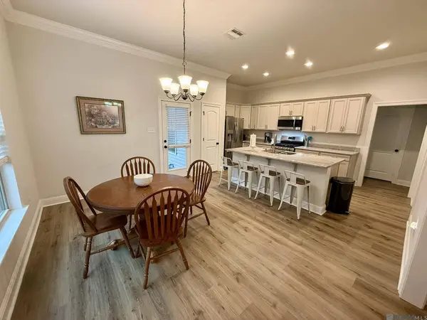 7306 Kenilworth Crossing Ave, Baton Rouge, LA 70820