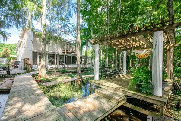 823 Belle River Rd, Pierre Part, LA 70339