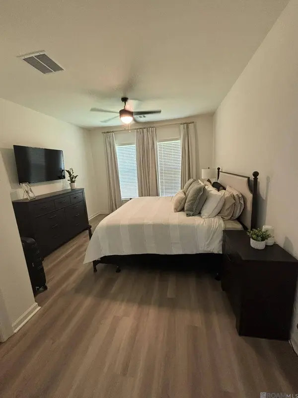 39131 Tony Christy Ave, Prairieville, LA 70769