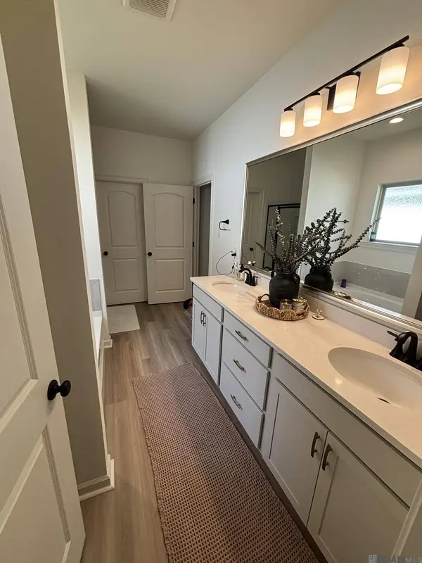 39131 Tony Christy Ave, Prairieville, LA 70769