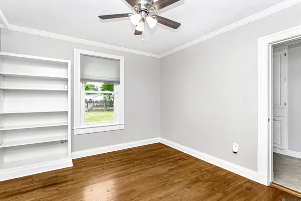 1337 Aberdeen Ave, Baton Rouge, LA 70808
