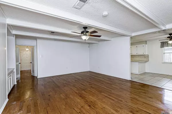 1304 Rue Crozat, Baton Rouge, LA 70810