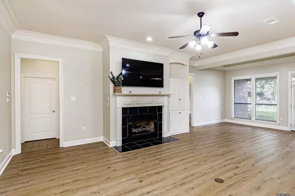 2321 Summerleaf Cir, Baton Rouge, LA 70816