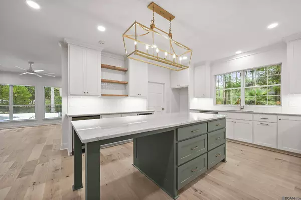 18631 Beaconwoods Dr, Baton Rouge, LA 70817