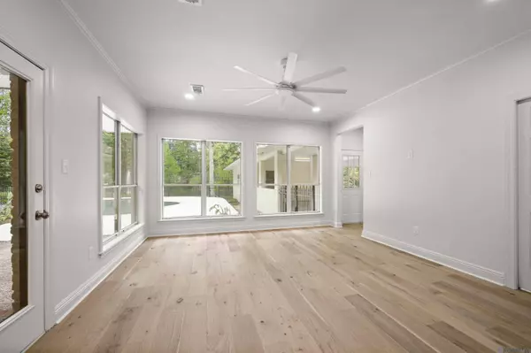 18631 Beaconwoods Dr, Baton Rouge, LA 70817