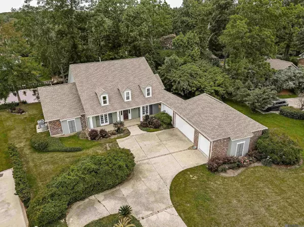 655 High Lake Dr, Baton Rouge, LA 70810