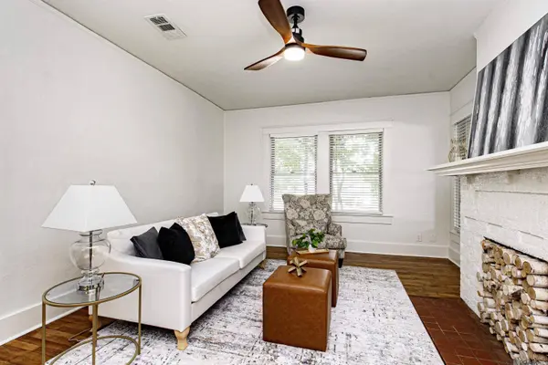 415 West Dr, Baton Rouge, LA 70806