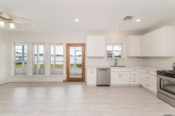 13603 Riverlake Dr, Covington, LA 70435