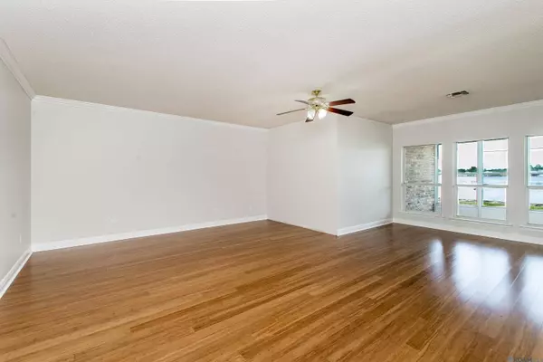 13603 Riverlake Dr, Covington, LA 70435