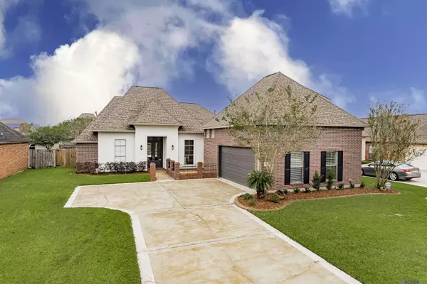 11447 Lemonwood Dr, Denham Springs, LA 70726