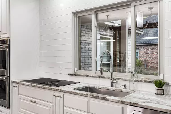 13725 Briarlake Ave, Baton Rouge, LA 70809