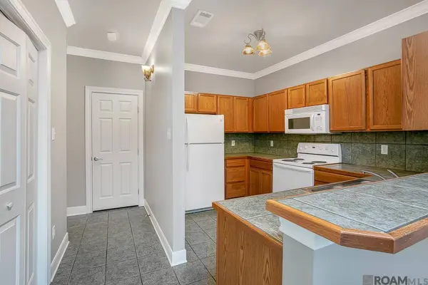 710 E Boyd Dr ##708, Baton Rouge, LA 70808