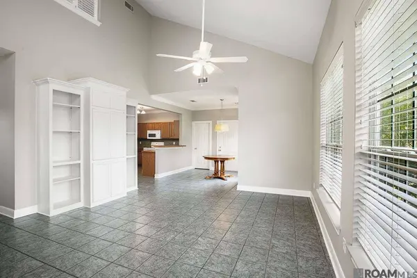 710 E Boyd Dr ##708, Baton Rouge, LA 70808