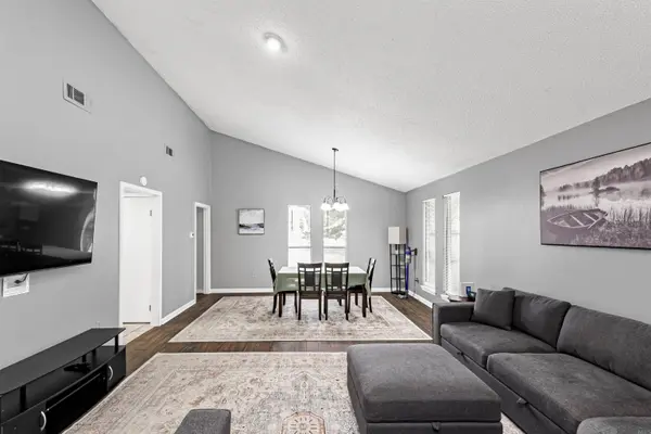 1451 White Cross Dr, Baton Rouge, LA 70810