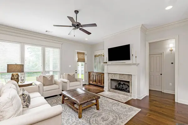 40275 Kapelle Ave, Prairieville, LA 70769