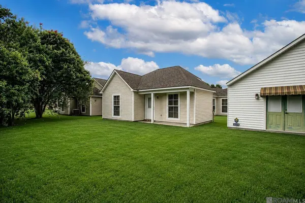3437 Myrtle Grove Dr, Baton Rouge, LA 70810