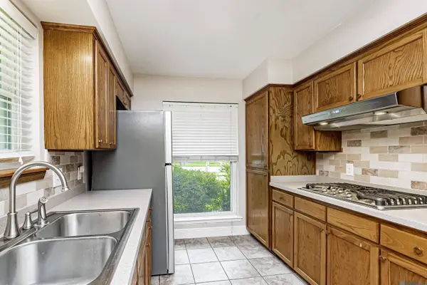 17247 Sharpsburg Ave, Baton Rouge, LA 70817