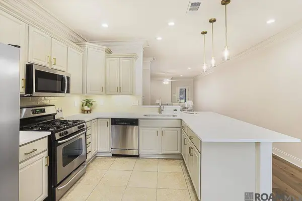 18639 Perkins Rd ##18, Prairieville, LA 70769