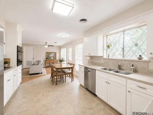 8166 Franwood Dr, Baton Rouge, LA 70806