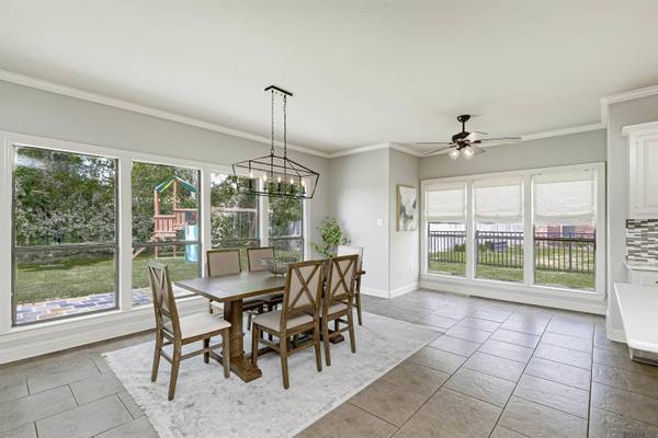 37326 Lakeshore Ave, Prairieville, LA 70769