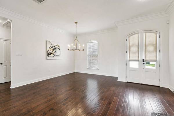 9636 Market West Dr, Baton Rouge, LA 70810