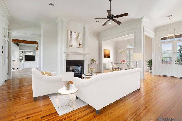 14628 Memorial Tower Dr, Baton Rouge, LA 70810