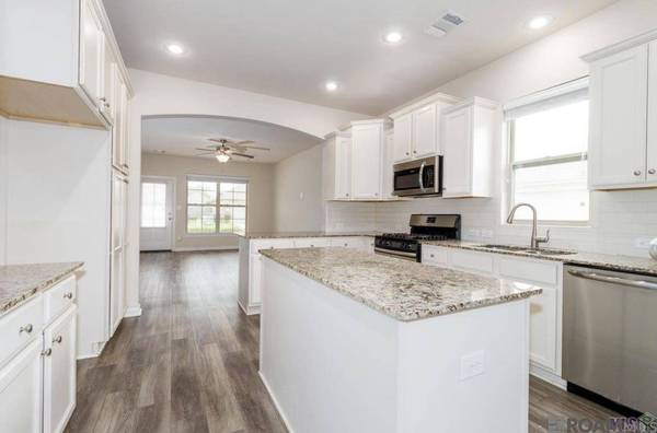 7787 Antebellum Ave, Baton Rouge, LA 70820