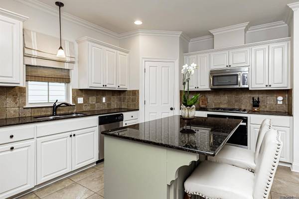 14517 Market North Dr, Baton Rouge, LA 70810