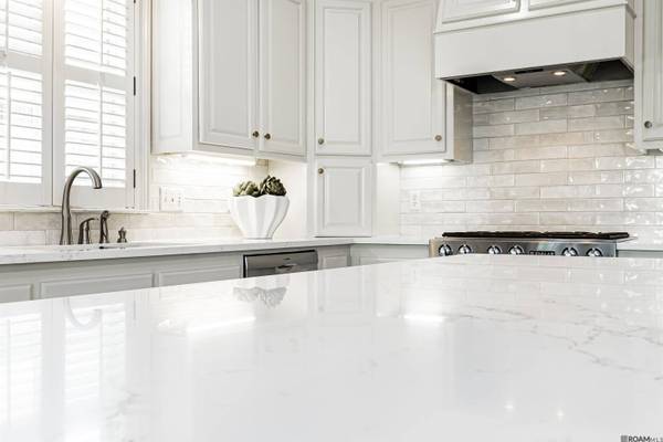 14628 Memorial Tower Dr, Baton Rouge, LA 70810