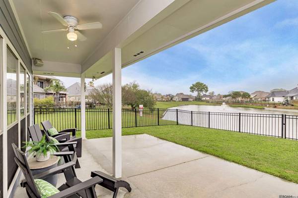 17694 Martin Lake Dr, Baton Rouge, LA 70816