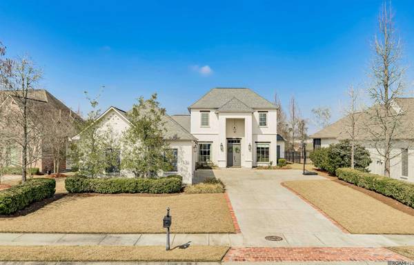 2544 Tiger Crossing Dr, Baton Rouge, LA 70810